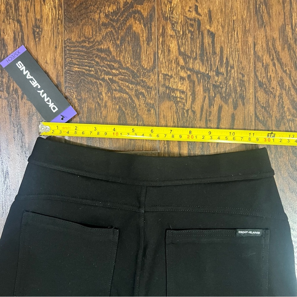 DKNY Jeans Black Ponte Pant with Faux Leather Pocket Accents Size XS NWT - Picture 6 of 10